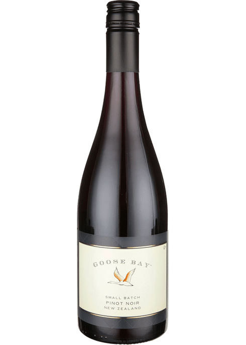 Goose Bay Pinot Noir Kosher 2019 (750ML), Red