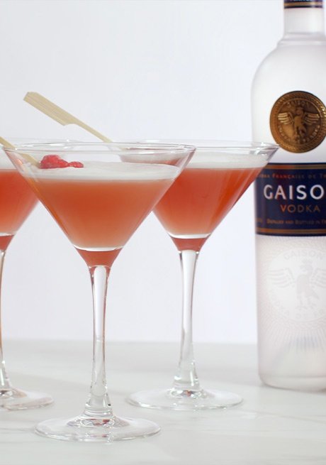 Best Valentine’s Day Cocktails to Make with your Loved Ones | Total