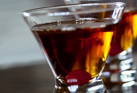 How to Make a Manhattan - Whiskey Cocktail - Classic Cocktail Recipe ...